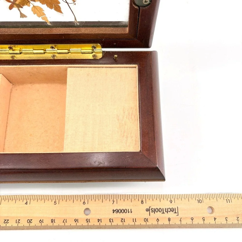 Vintage Wooden Music Box Jewelry‎ Box Pressed Flower Cottagecore Keepsake